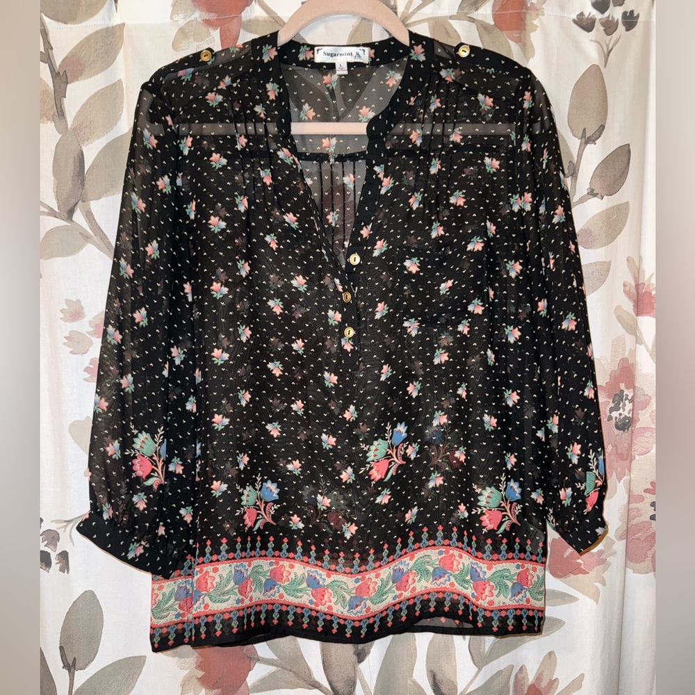 Sugarmint sheer floral tunic blouse